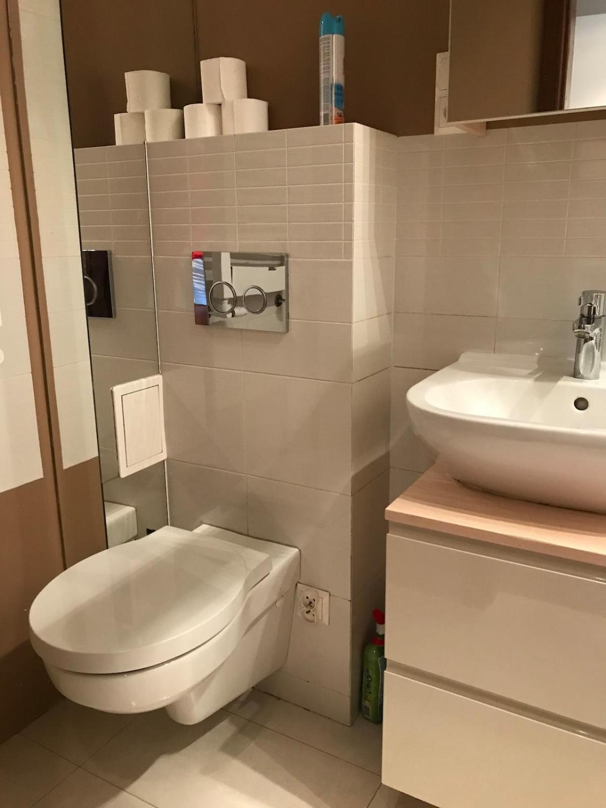 Apartament Sloneczne Przy Placu Unii Warszawa